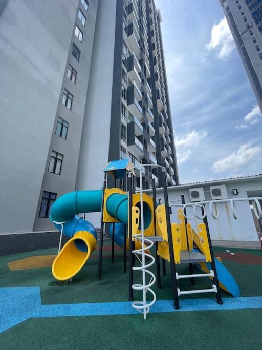 D Pristine Iskandar Legoland