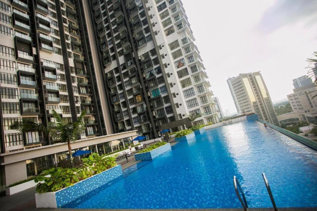 D Pristine Iskandar Legoland Apartment